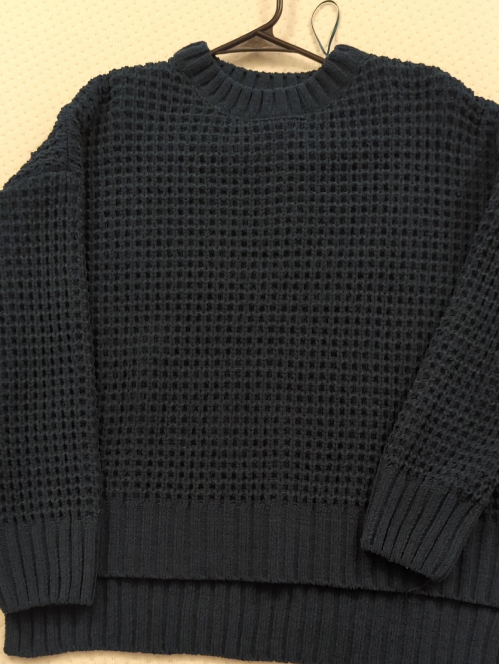 Textured Knit Crewneck Sweater - Deep Green
